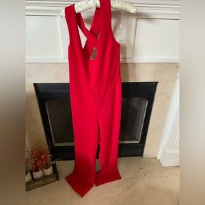 Red jumpsuit!!! 🤤